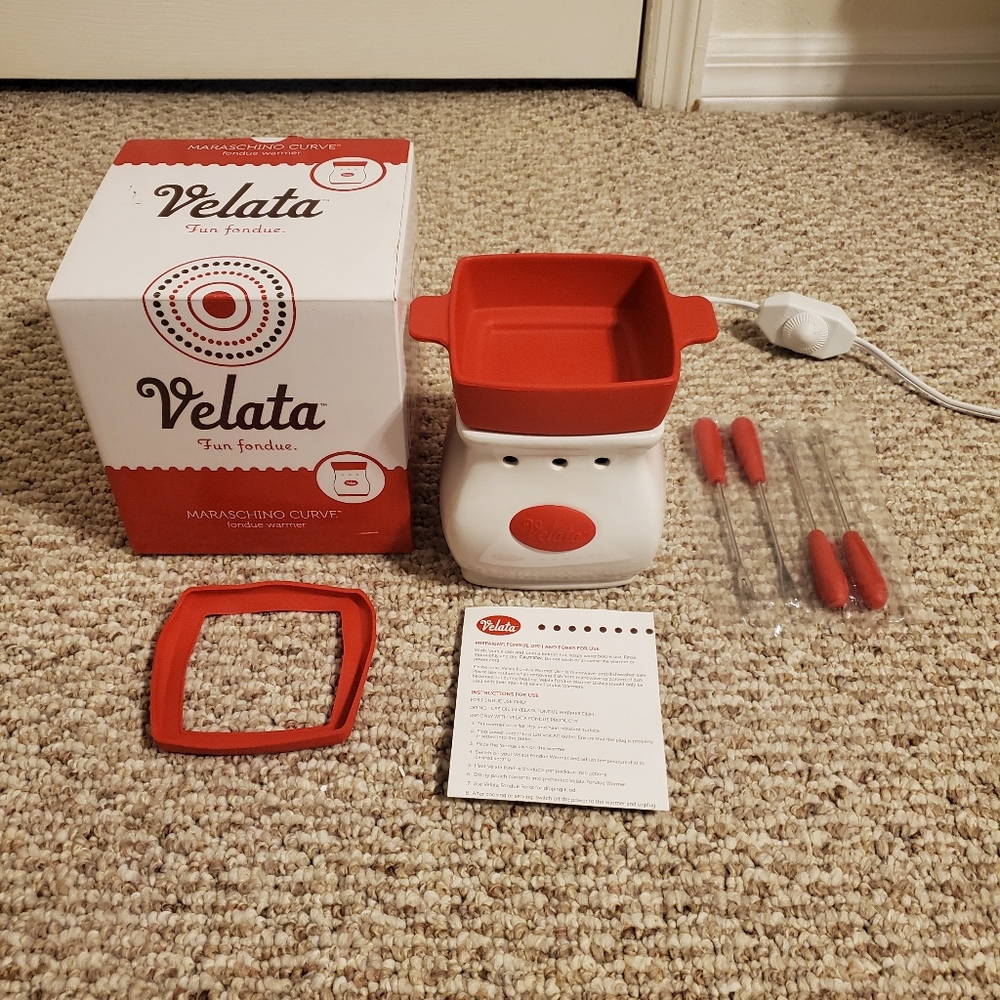 Velata Fun Fondue Warmer Maraschino Curve Red By Scentsy RETIRED